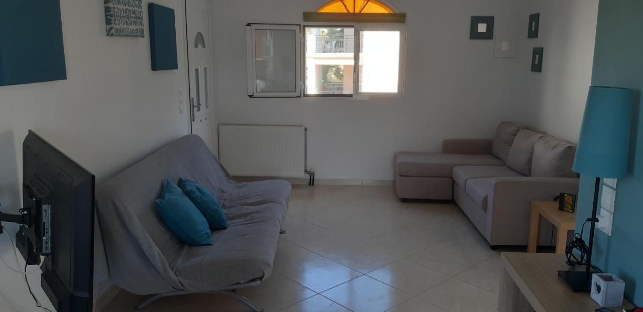 Apartamento Theasis House Khelmáta Exterior foto